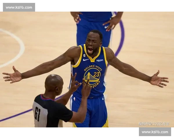 追梦格林携家人度假，35 岁再入一防，生涯 2.5 亿娇妻相伴